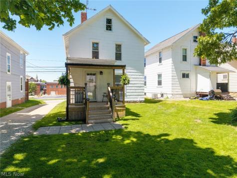 159 N Lyman Street Wadsworth OH 44281