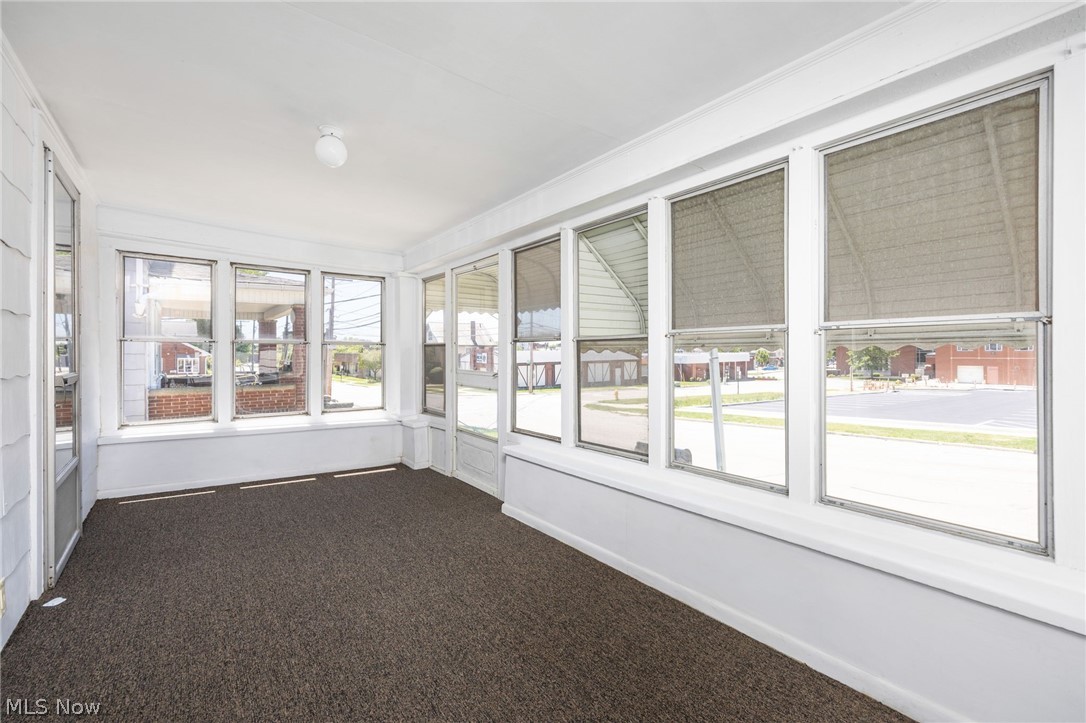 159 N Lyman Street Wadsworth OH 44281