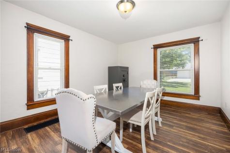 159 N Lyman Street Wadsworth OH 44281