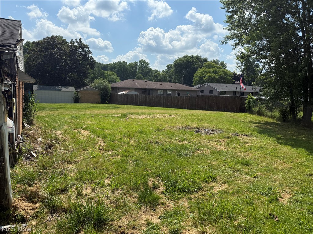 2573 San Pedro Drive Youngstown OH 44511