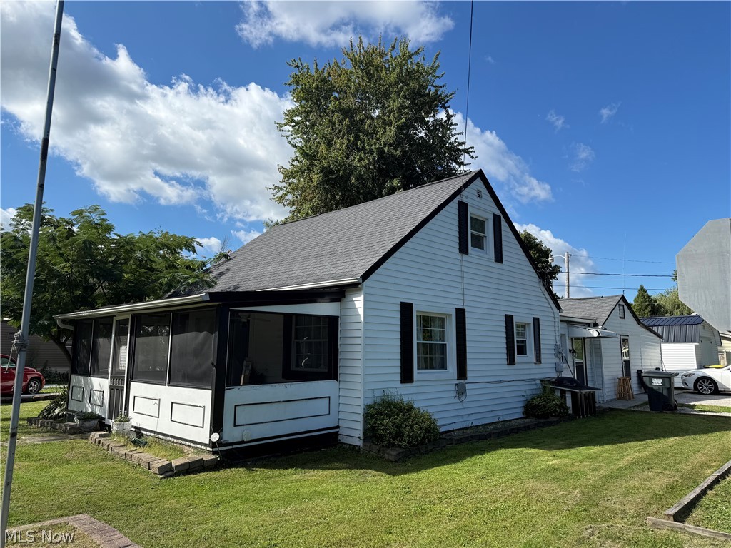 943 Ardoye Drive Painesville OH 44077