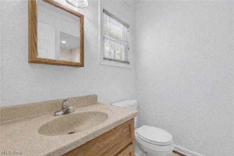 6624 Ronjoy Place Youngstown OH 44512