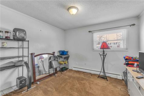 6624 Ronjoy Place Youngstown OH 44512