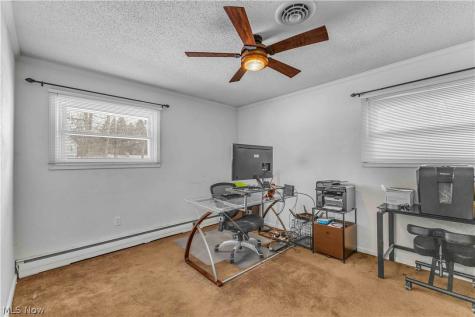 6624 Ronjoy Place Youngstown OH 44512