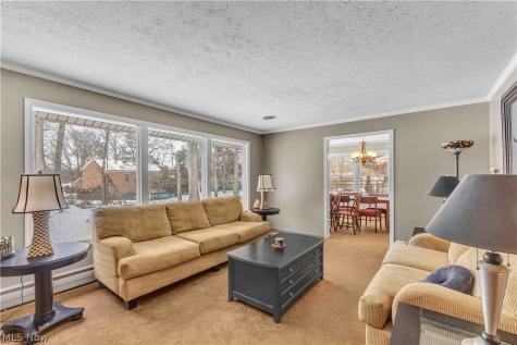 6624 Ronjoy Place Youngstown OH 44512