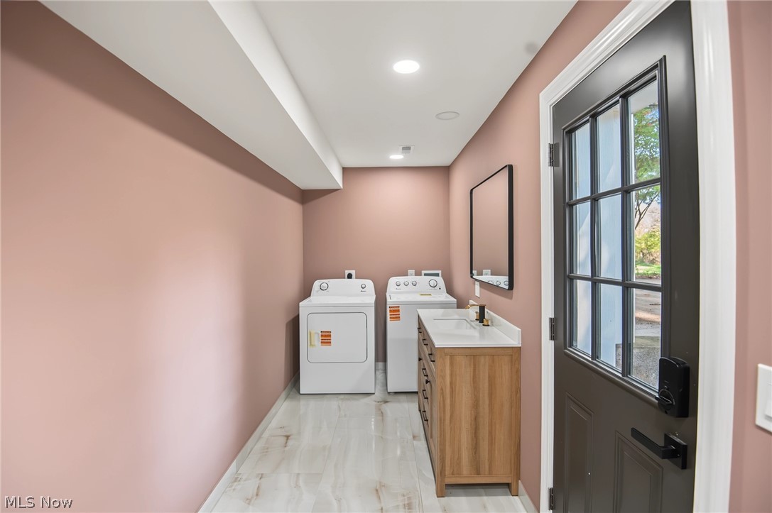 435 S Hillside Drive Canfield OH 44406