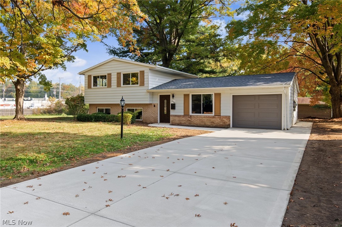 435 S Hillside Drive Canfield OH 44406
