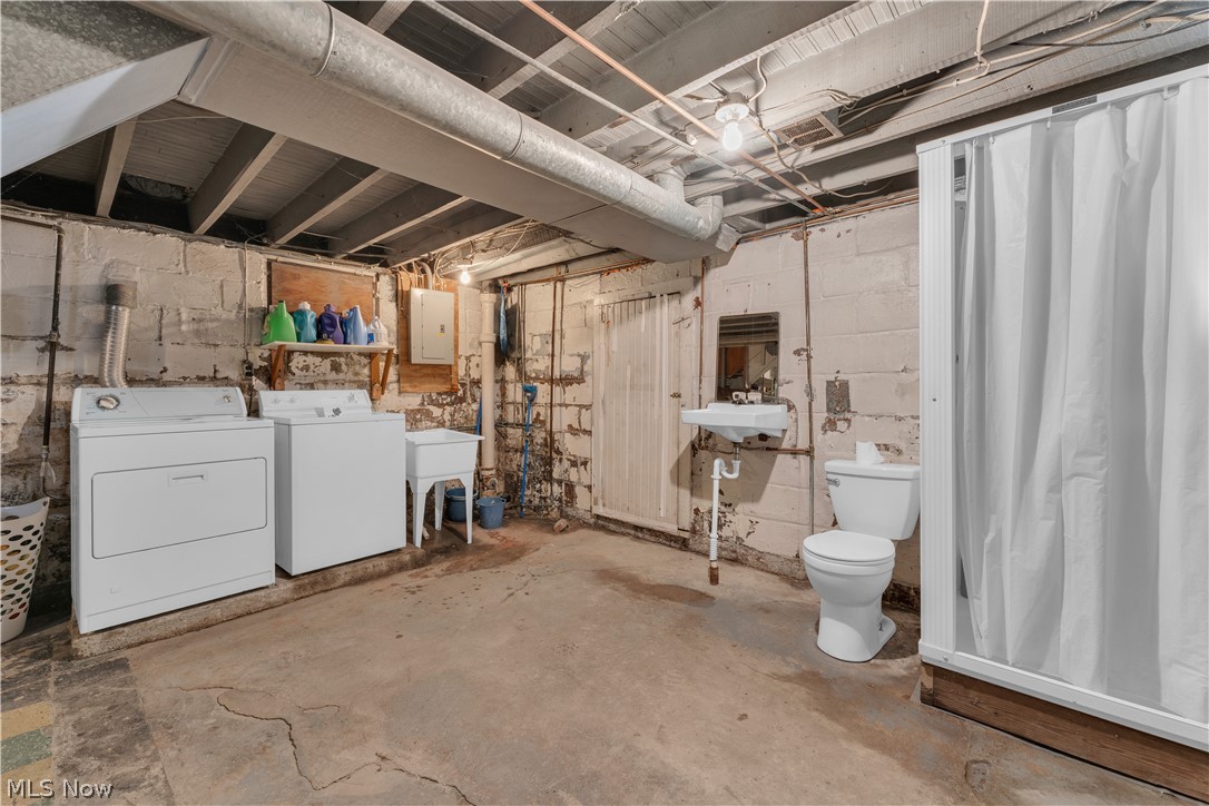 601 Ann Avenue Niles OH 44446