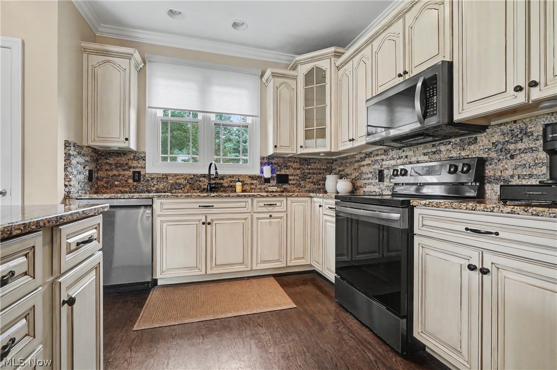 841 Chardoney Drive Wadsworth OH 44281