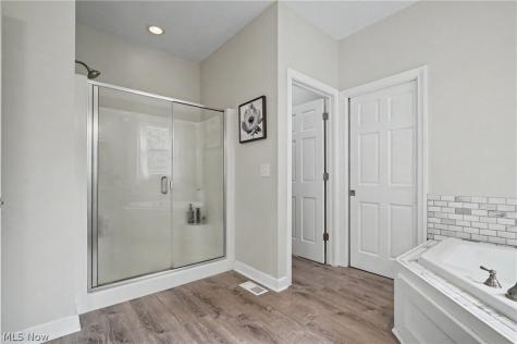 841 Chardoney Drive Wadsworth OH 44281