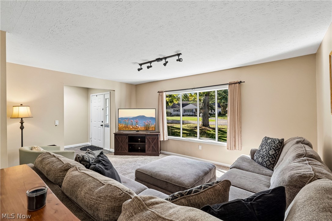 9001 Elm Street Mentor OH 44060