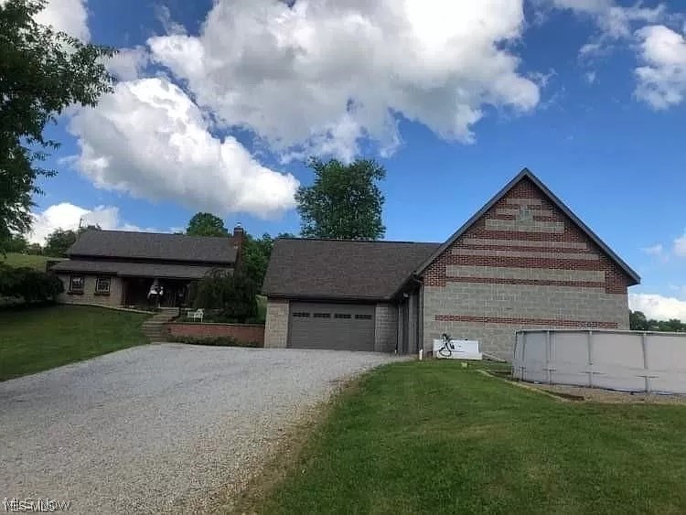 59936 Clagett New Concord OH 43762