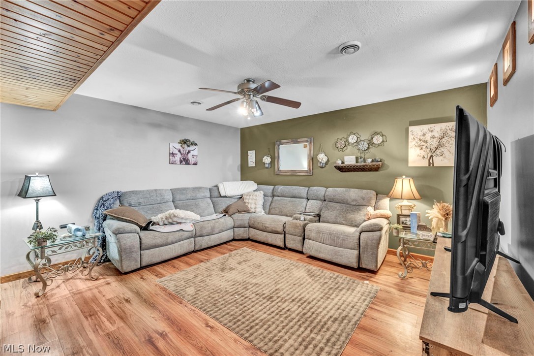 59936 Clagett New Concord OH 43762