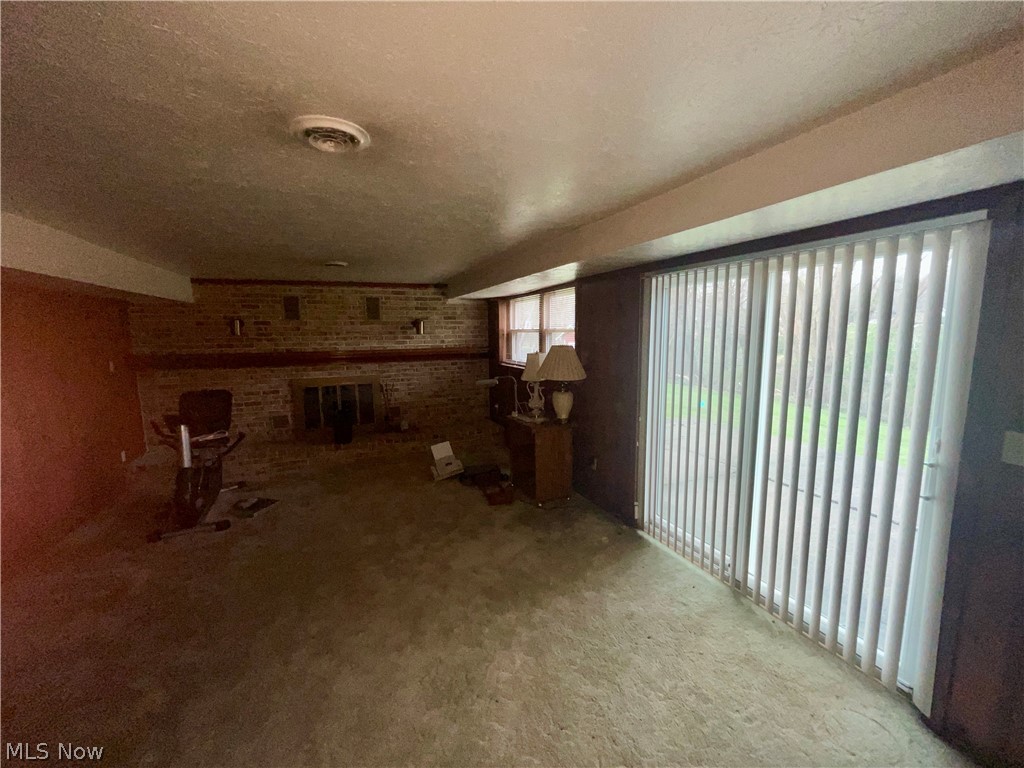 4874 Logan Way Hubbard OH 44425