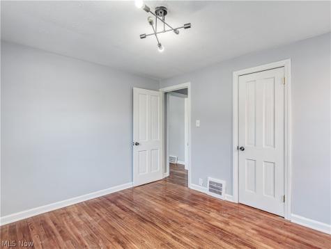 5728 South Boulevard Maple Heights OH 44137