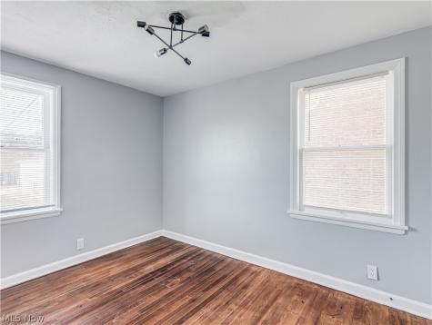 5728 South Boulevard Maple Heights OH 44137