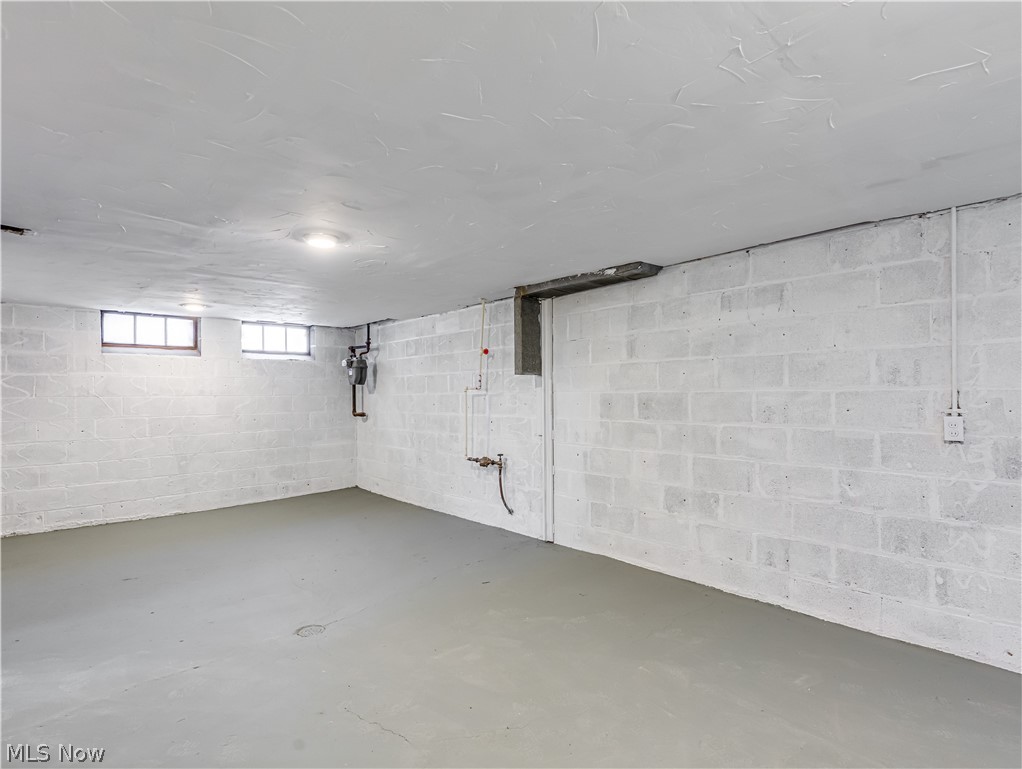 5728 South Boulevard Maple Heights OH 44137