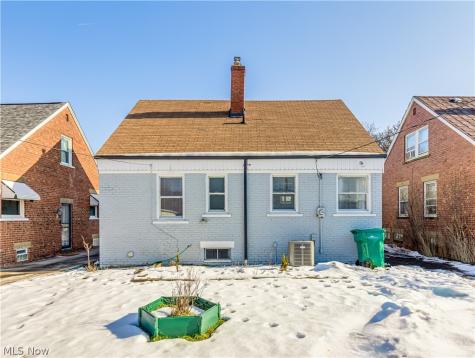 5728 South Boulevard Maple Heights OH 44137