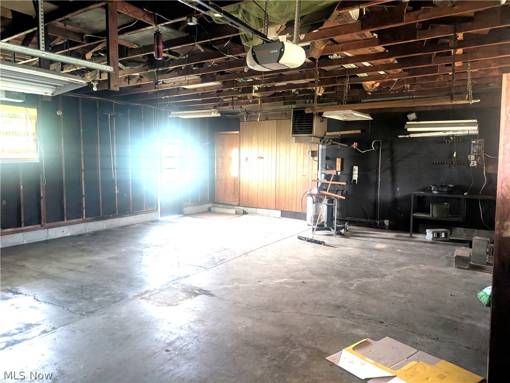 5779 Greer Road SE Uhrichsville OH 44683