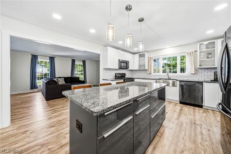 631 Dwight Drive Bay Village OH 44140