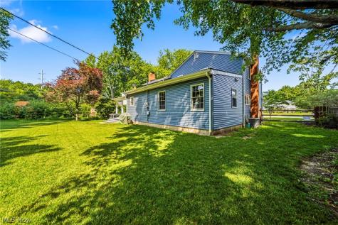 631 Dwight Drive Bay Village OH 44140