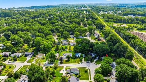 631 Dwight Drive Bay Village OH 44140