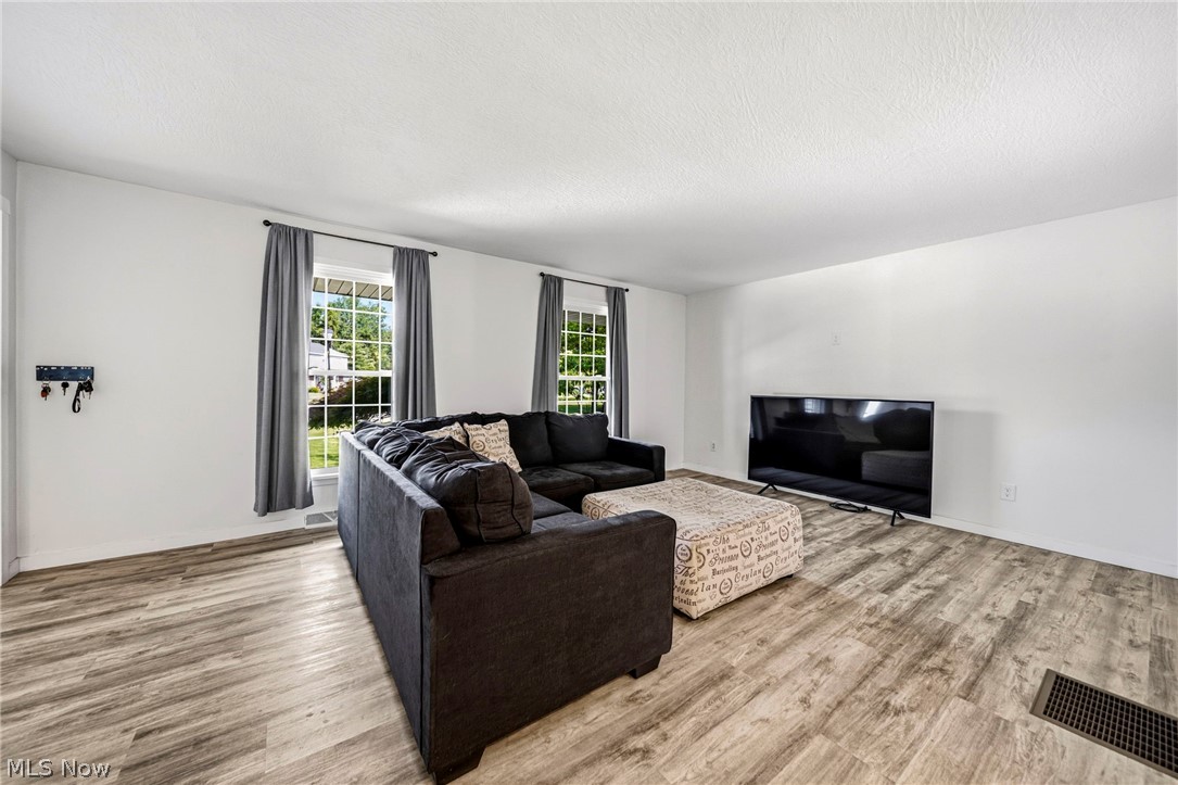 631 Dwight Drive Bay Village OH 44140
