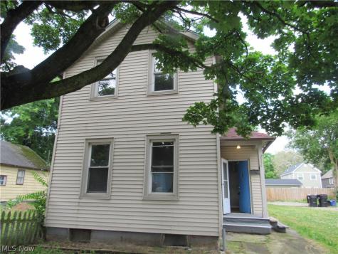 2334 W 38th Street Cleveland OH 44113