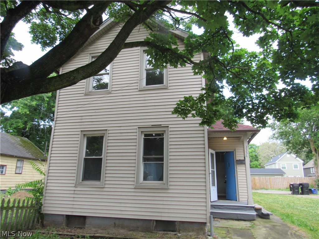 2334 W 38th Street Cleveland OH 44113