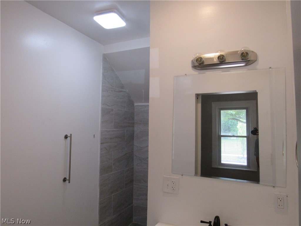 2334 W 38th Street Cleveland OH 44113