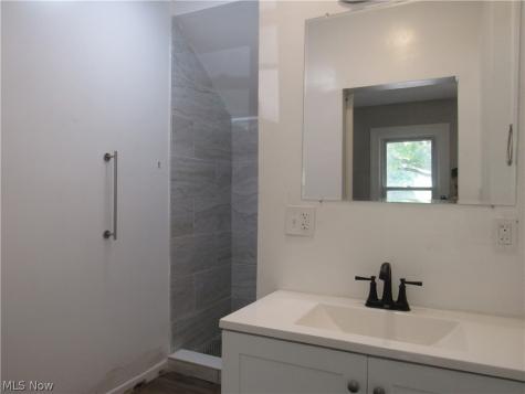 2334 W 38th Street Cleveland OH 44113