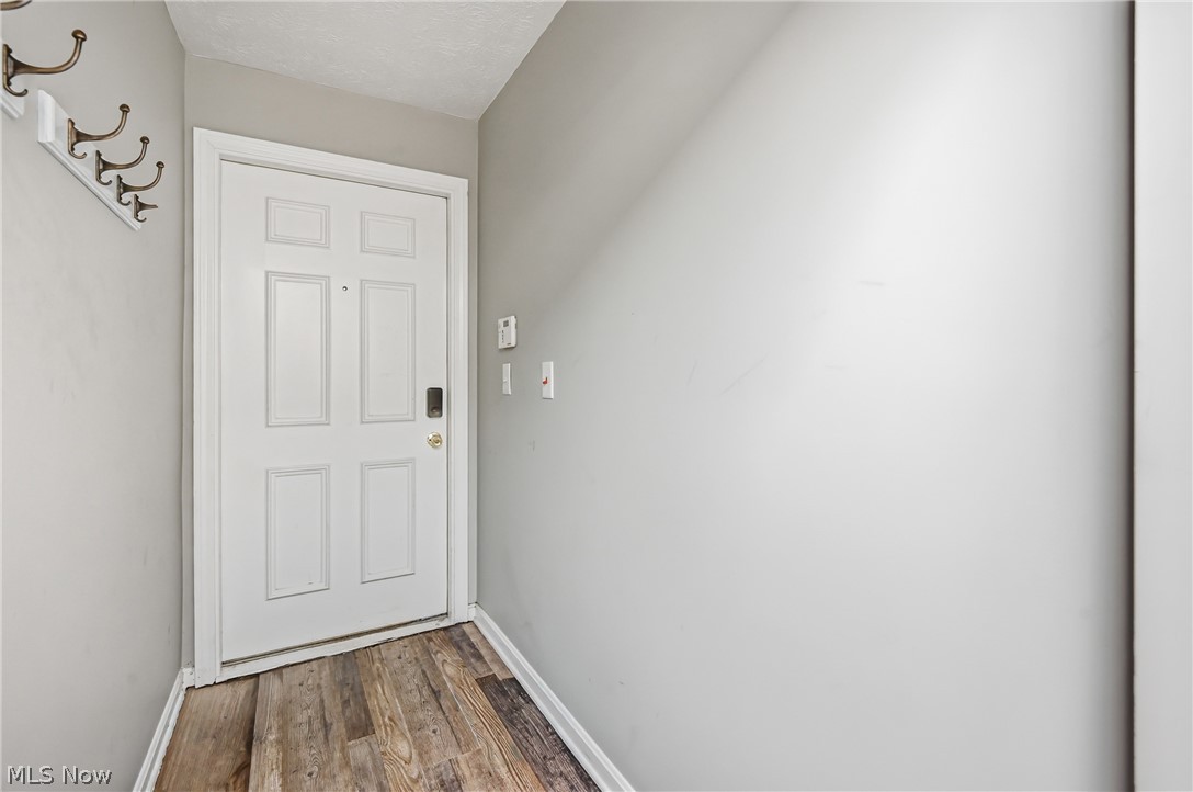 1820 E Market Street Warren OH 44483