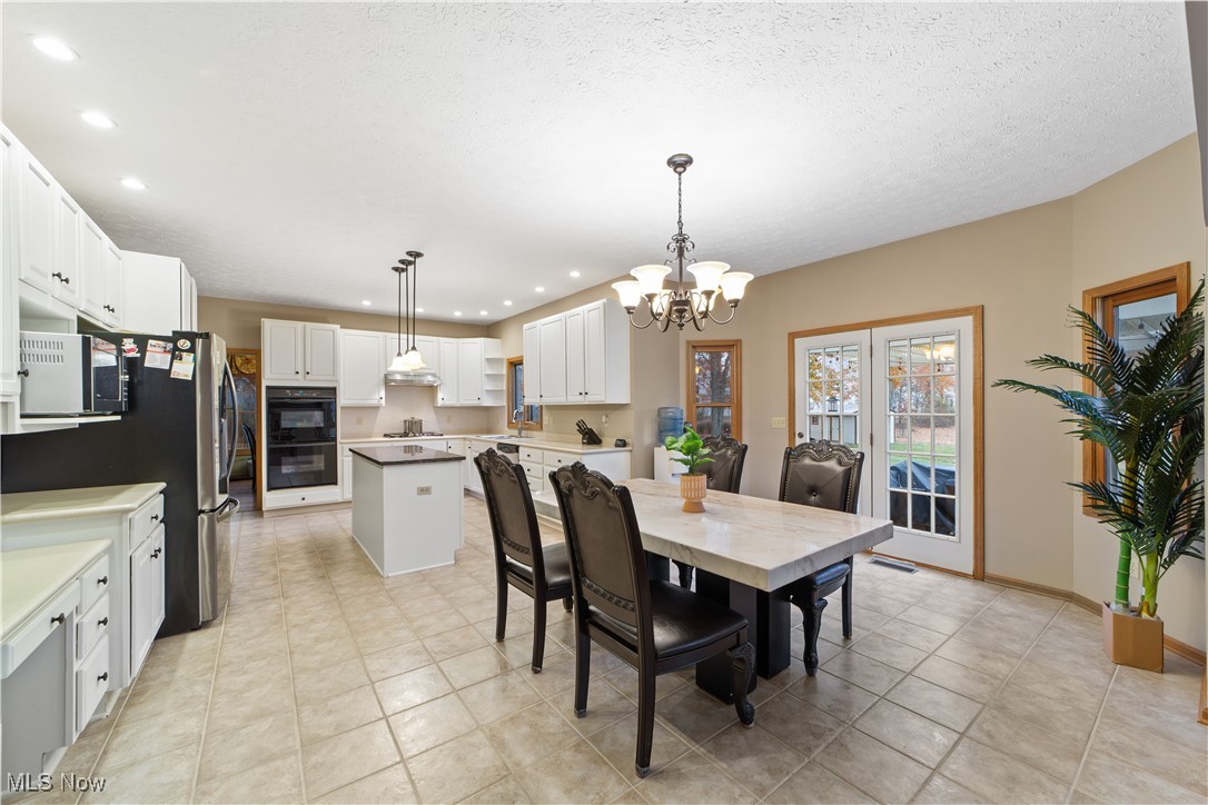 561 Monticello Drive Avon Lake OH 44012