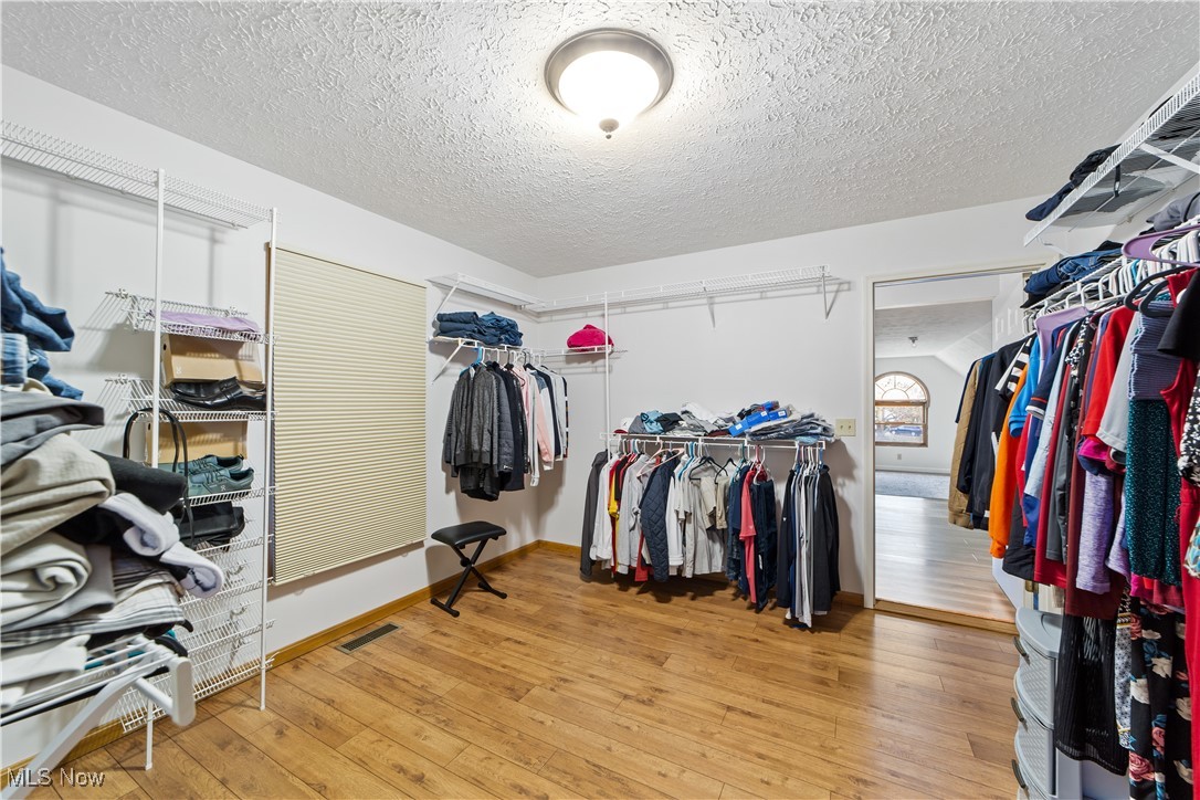 561 Monticello Drive Avon Lake OH 44012