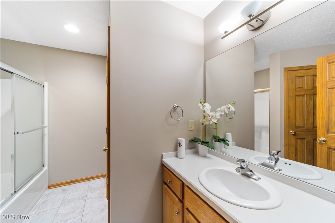 561 Monticello Drive Avon Lake OH 44012