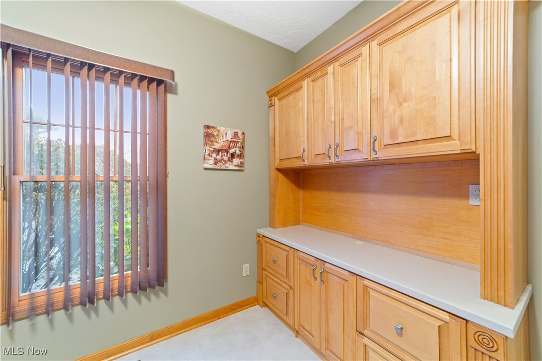 561 Monticello Drive Avon Lake OH 44012