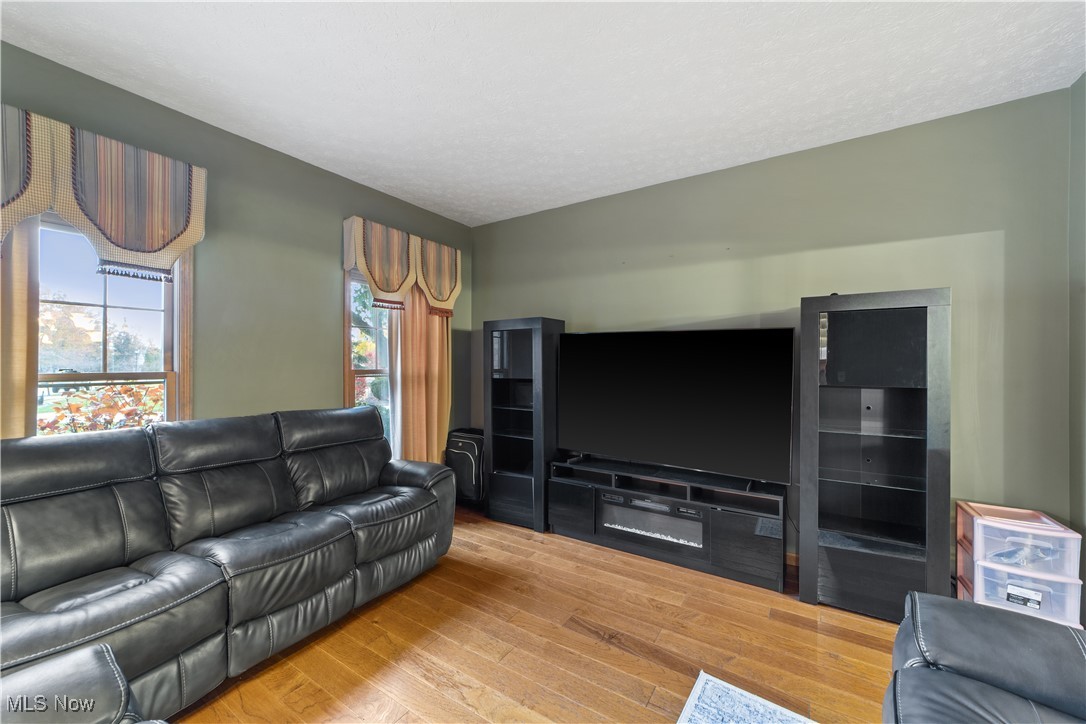 561 Monticello Drive Avon Lake OH 44012