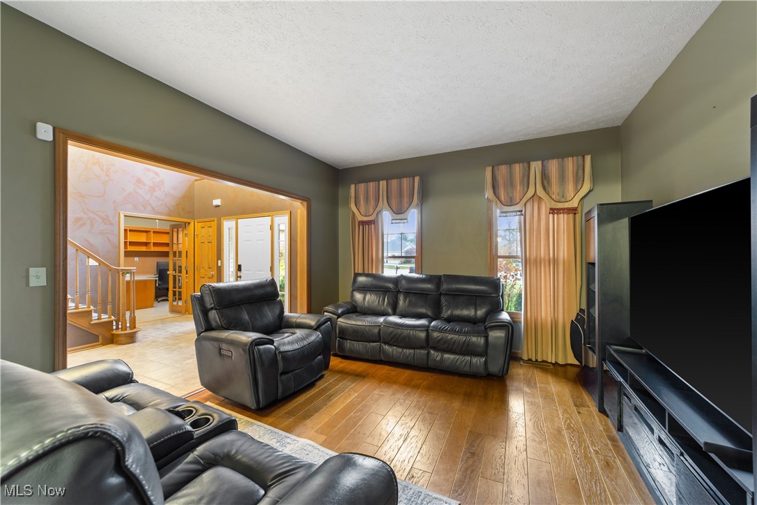 561 Monticello Drive Avon Lake OH 44012