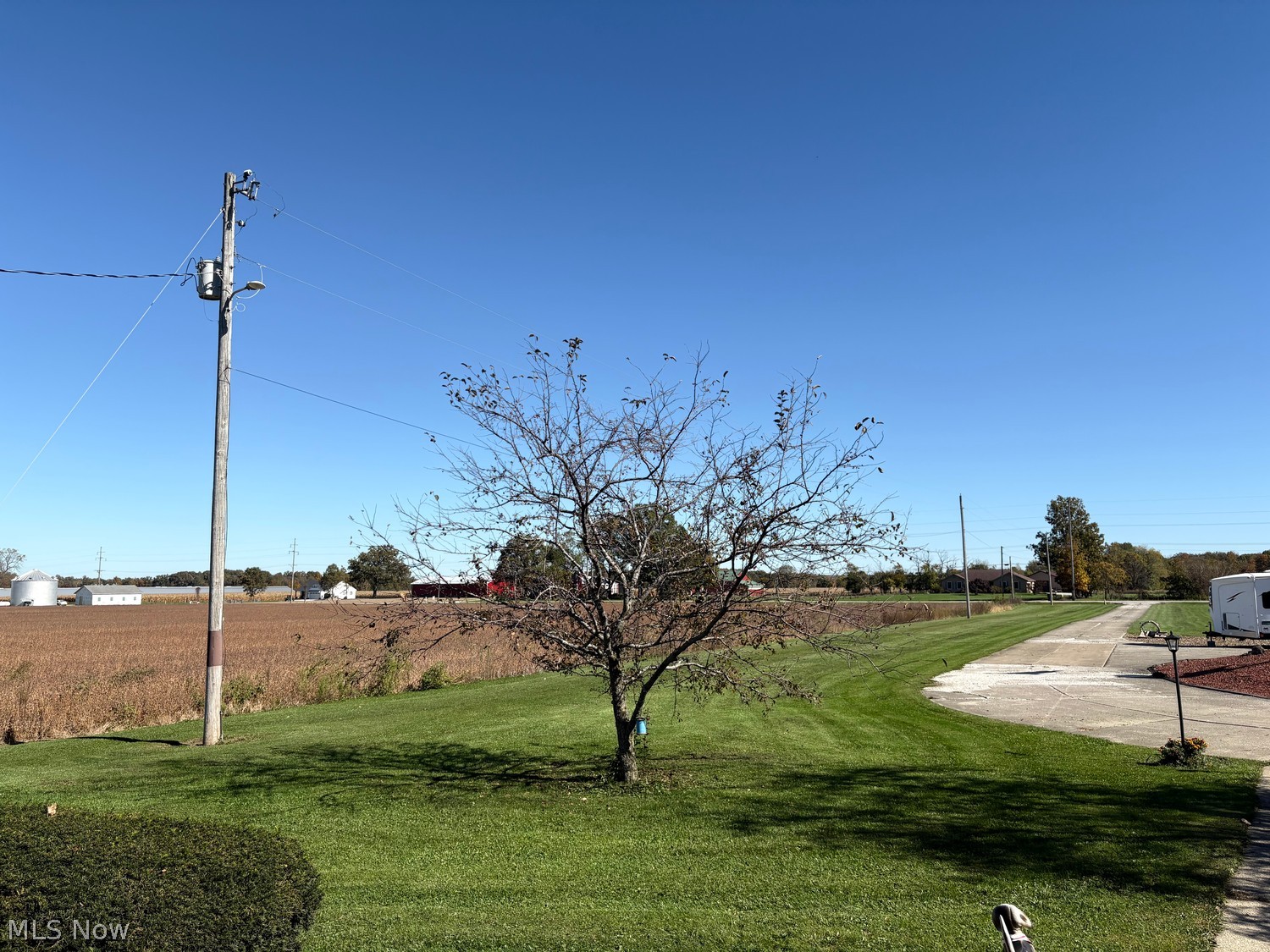 7372 Spencer Road Spencer OH 44275