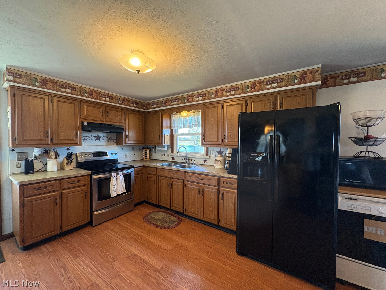7372 Spencer Road Spencer OH 44275