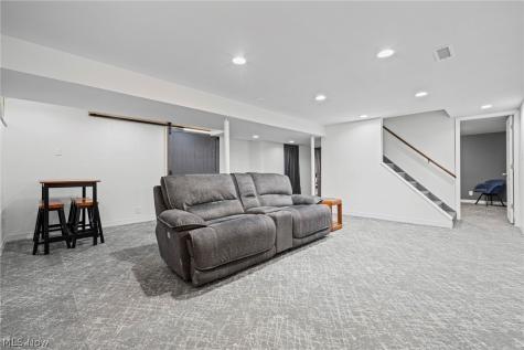 2470 Stiegler Road Valley City OH 44280