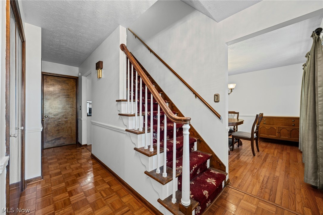 2470 Stiegler Road Valley City OH 44280