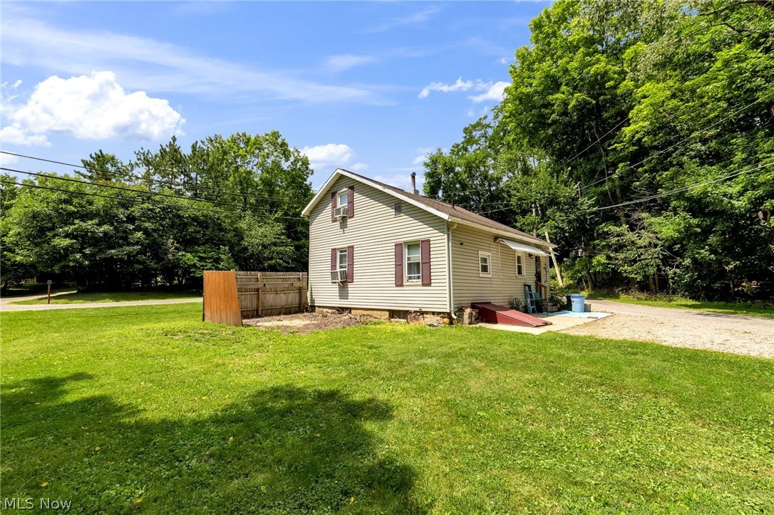561 Mansfield Lucas Road Mansfield OH 44907