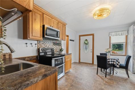 561 Mansfield Lucas Road Mansfield OH 44907