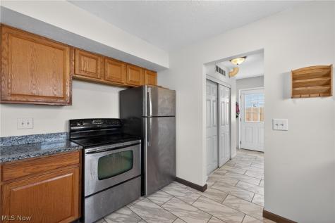 980 E 347th Street Eastlake OH 44095