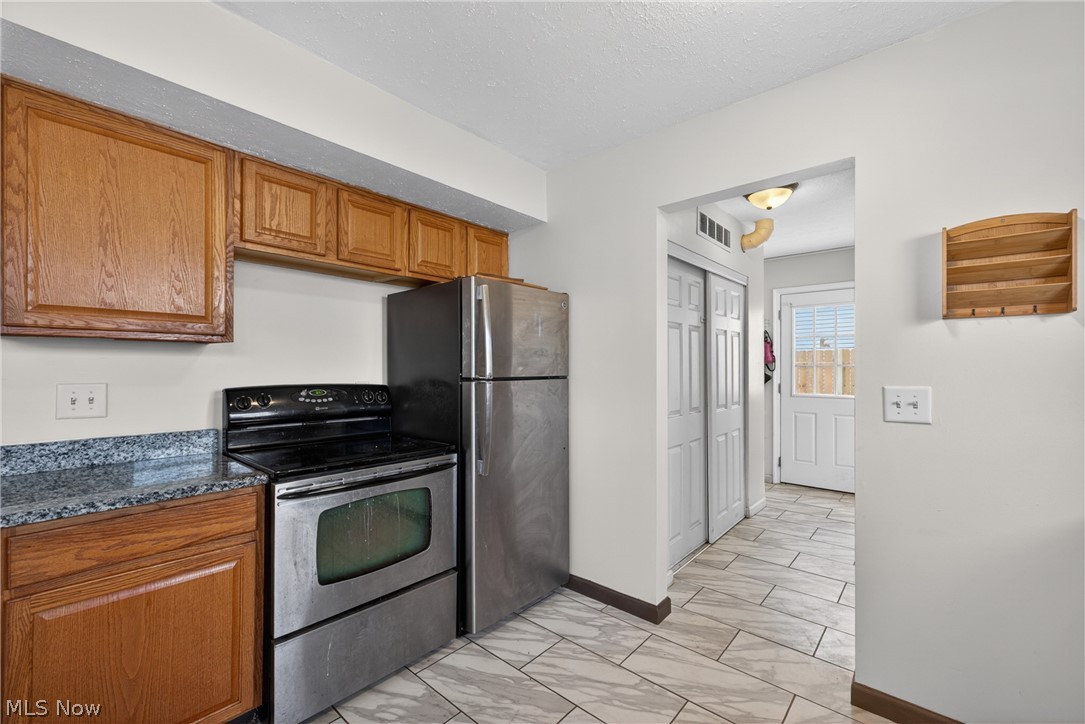 980 E 347th Street Eastlake OH 44095