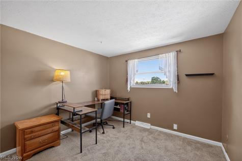 980 E 347th Street Eastlake OH 44095