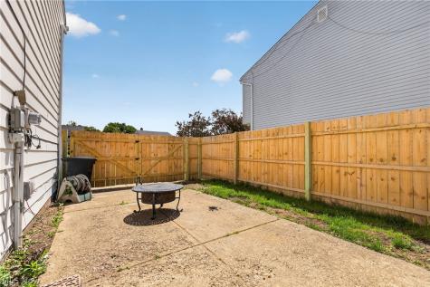 980 E 347th Street Eastlake OH 44095