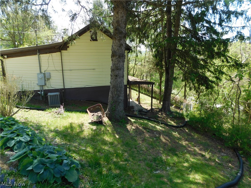 68250 Wrixon Road Bridgeport OH 43912
