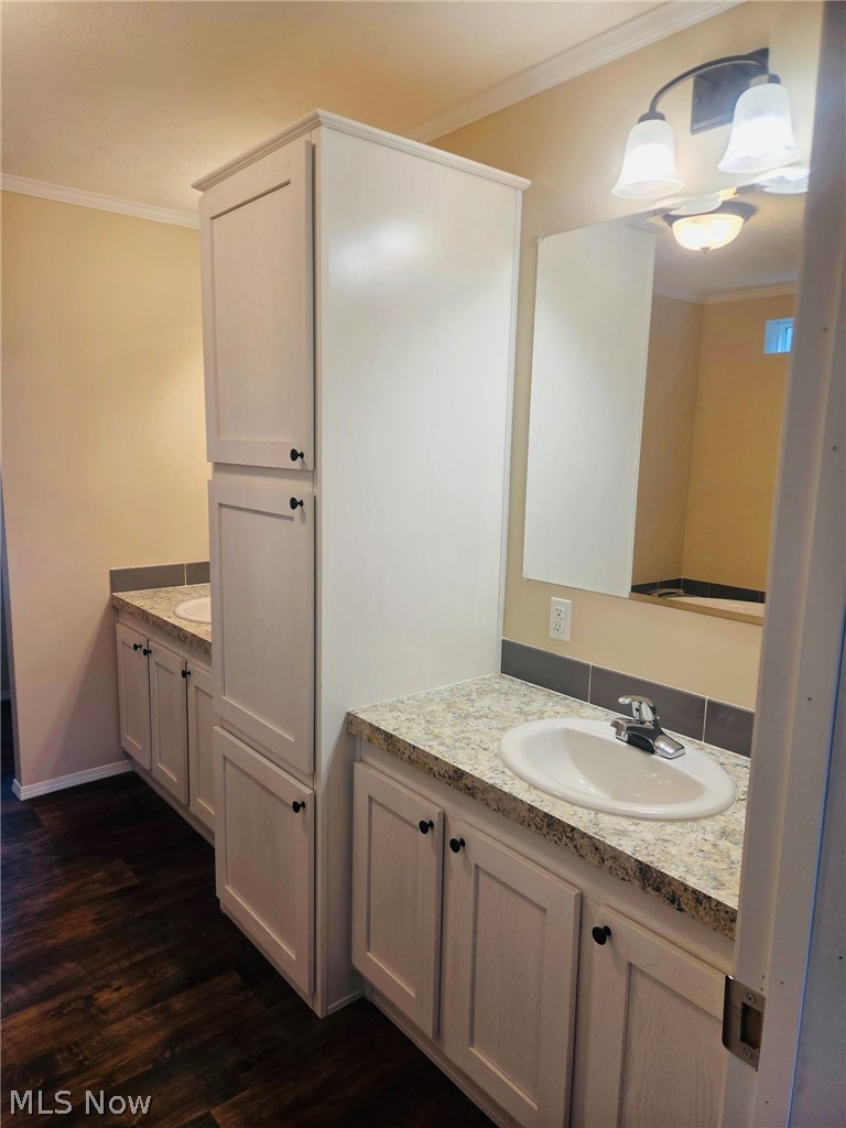 53 Zent Avenue Fredericktown OH 43019